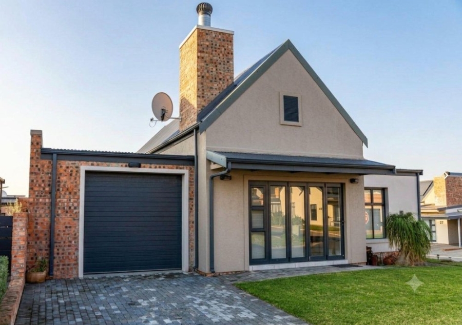 2 Bedroom Property for Sale in Hartenbos Central Western Cape